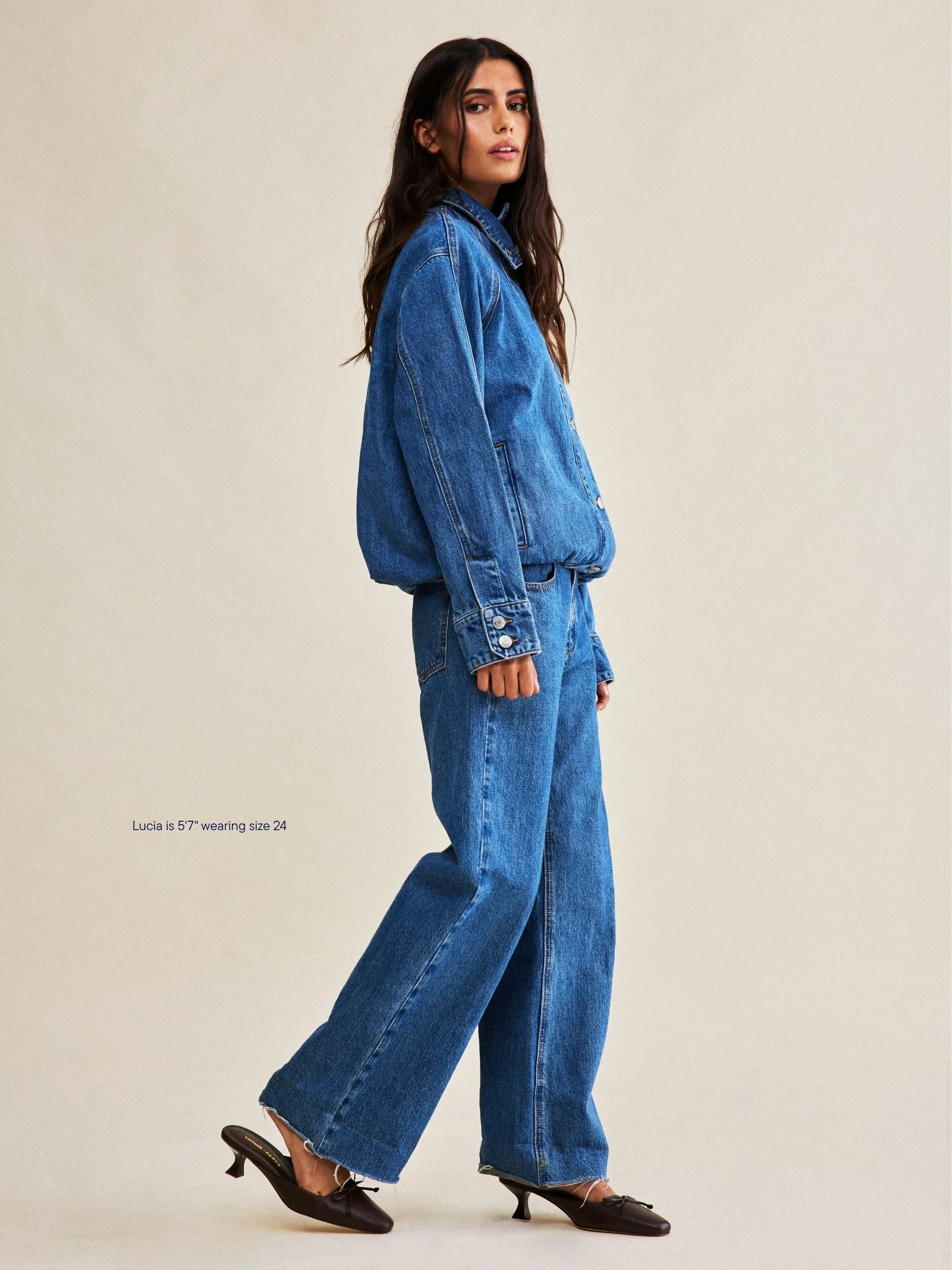 Low Rise Baggy Jeans - Medium Wash - Image 3