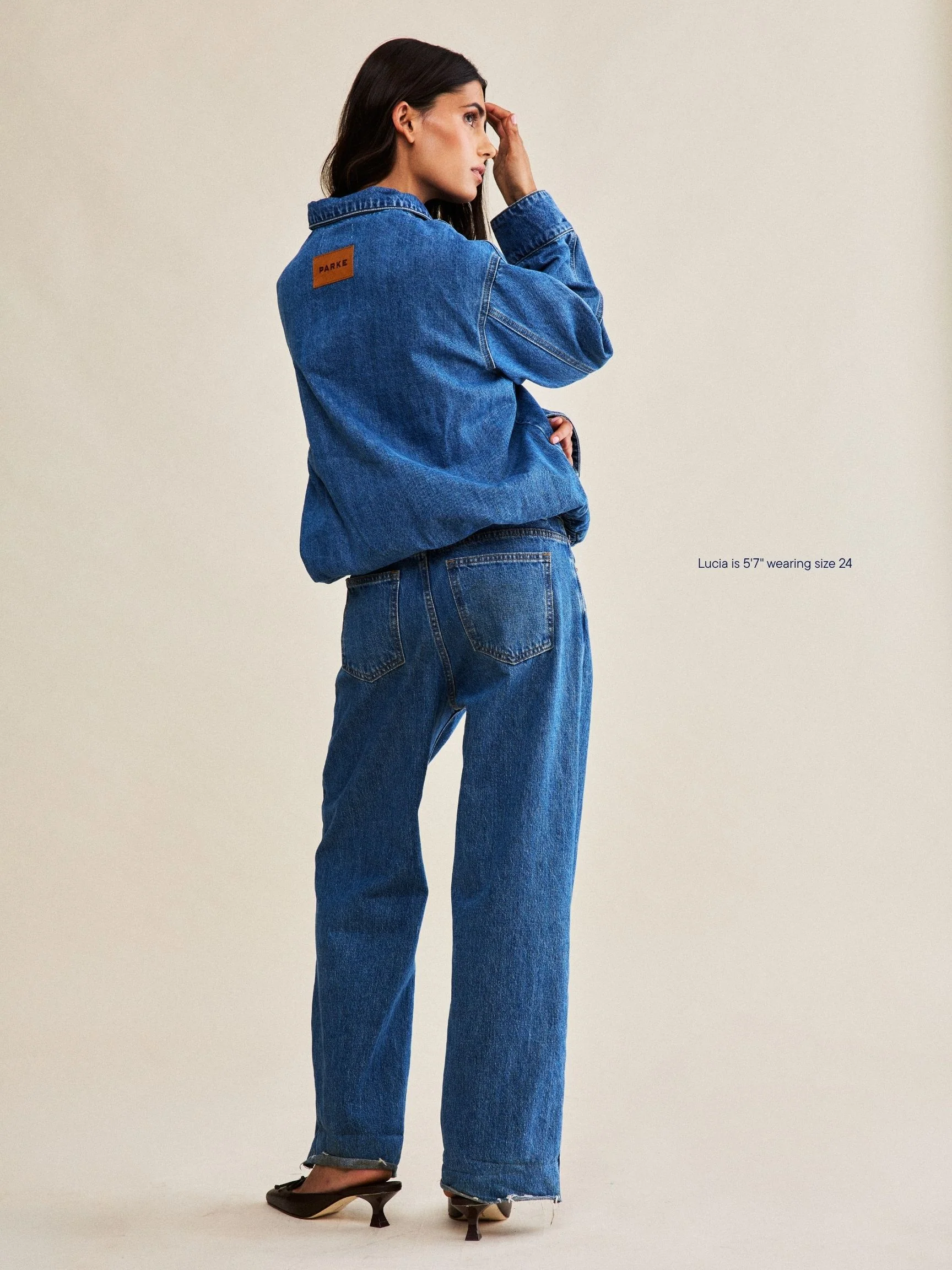 Low Rise Baggy Jeans - Medium Wash - Image 4